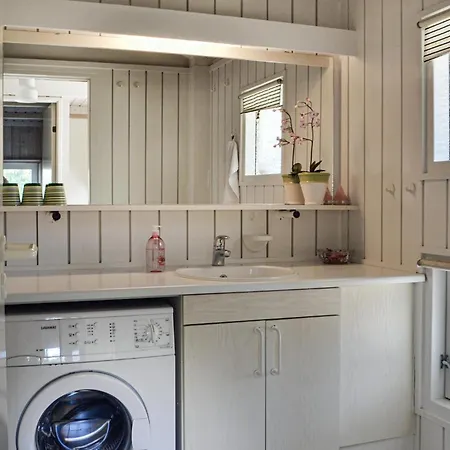 Krebsevej With Fireplace And Shower * Ebeltoft