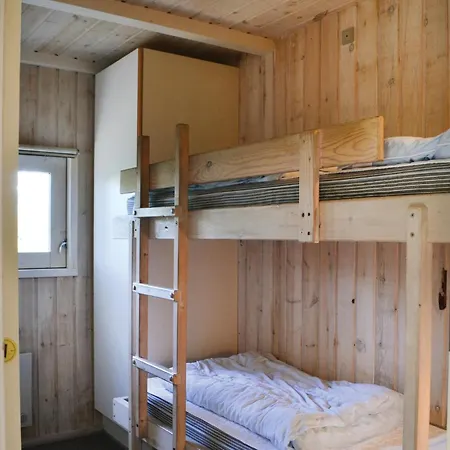 Krebsevej With Fireplace And Shower Ebeltoft