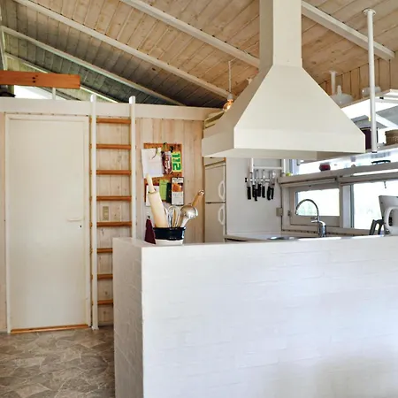 Krebsevej With Fireplace And Shower * Ebeltoft